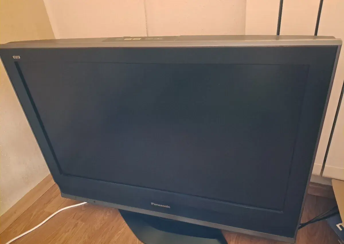 Televizi Panasonic