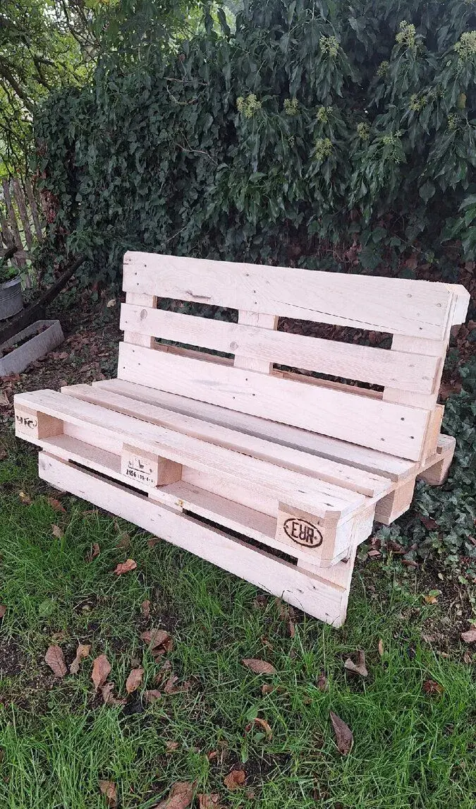 Zahradní lavička z palet 120 cm