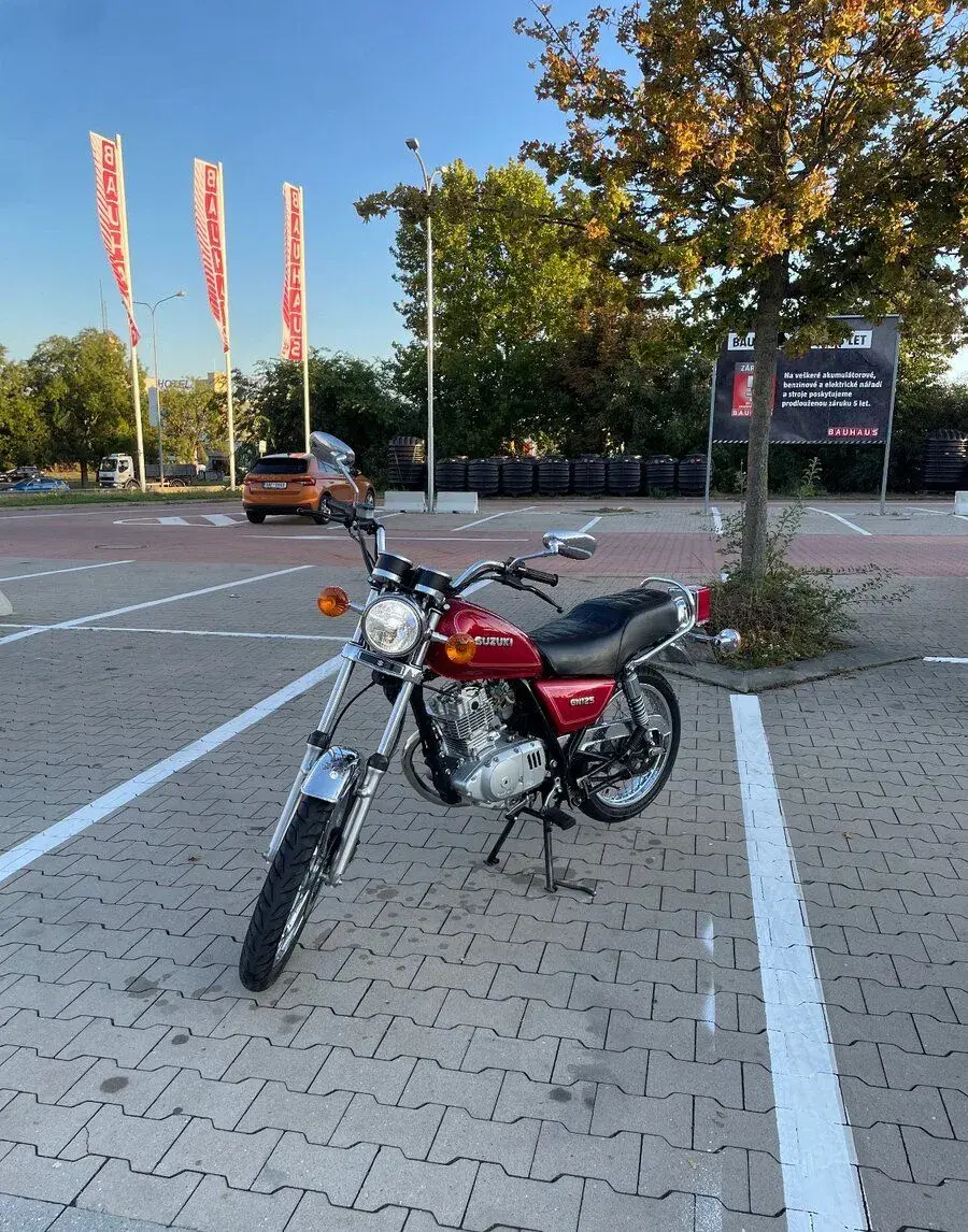 Suzuki gn 125 (a1)