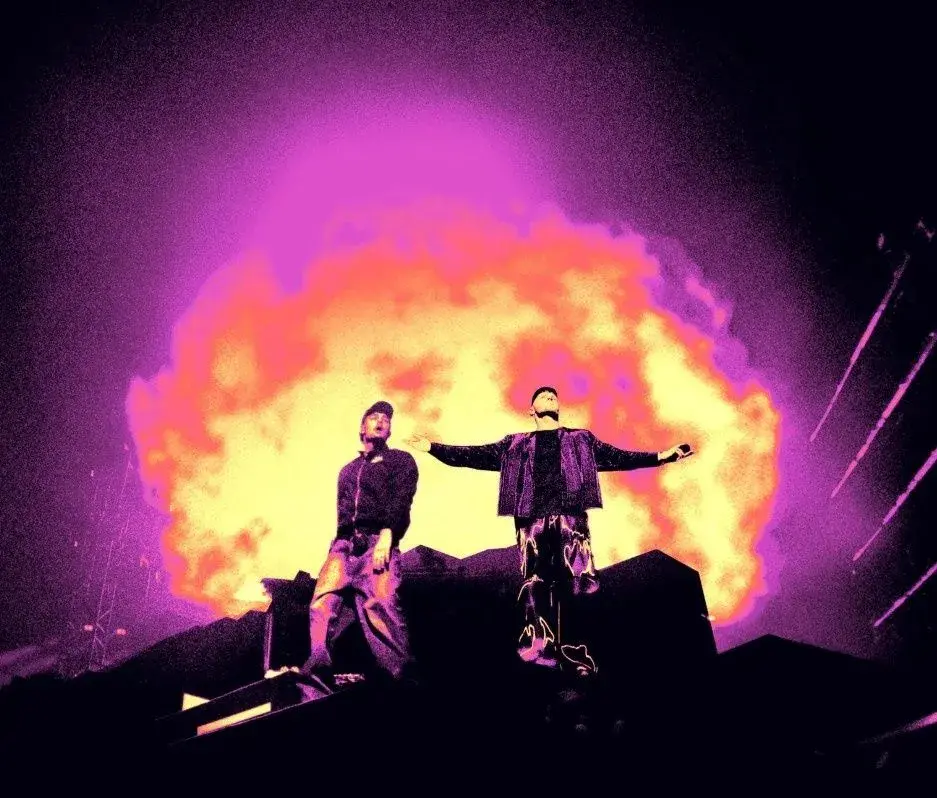 Calin & Viktor Sheen - Arena Tour - T Arena Brno
