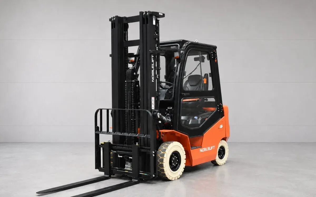 NOVÝ- NOBLELIFT vysokozdižný vozík CPD18A / 5500mm