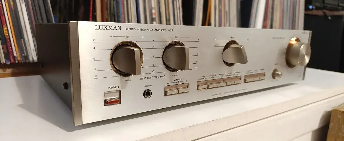 LUXMAN L-215 Stereo Integrated Amplifier/Ultimate