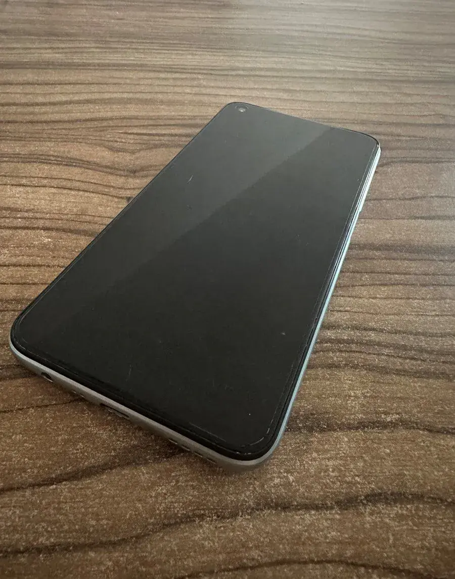Realme 7 - 64 GB - komplet, super stav
