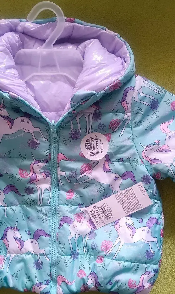 Dětská zimní bunda s kapucí.Zcela NOVÁ s visačkou Vel. 110