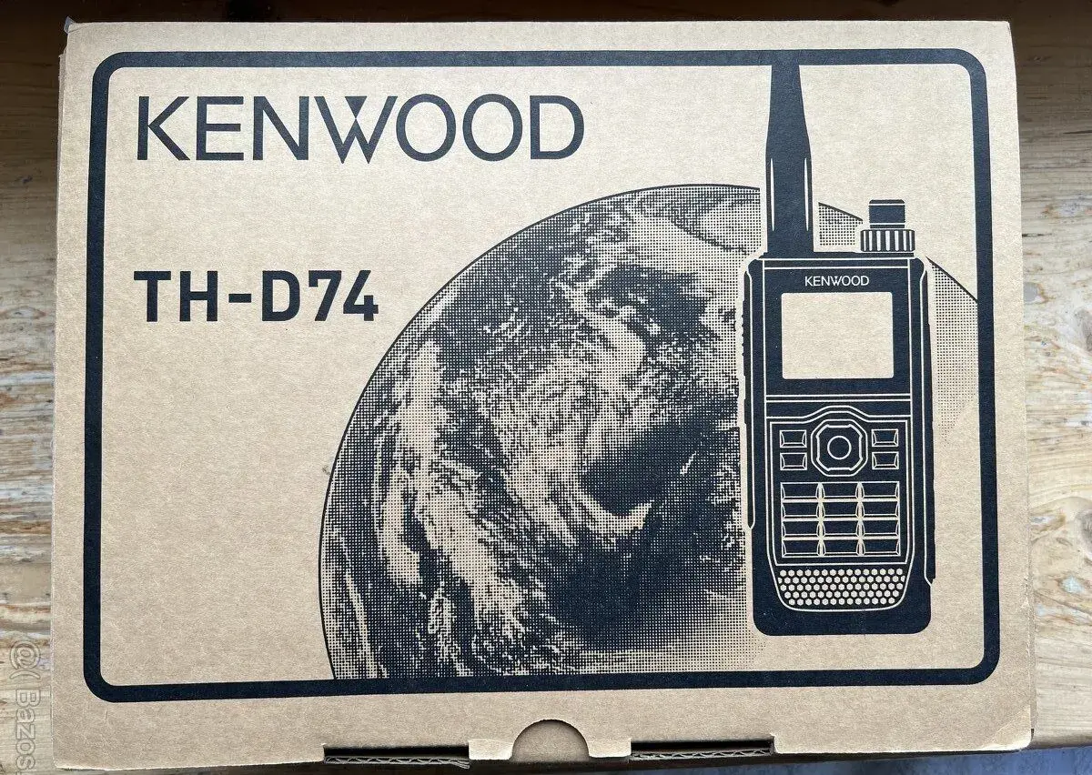 Kenwood TH-D74E– sběratelský klenot, stav, D-STAR, GPS