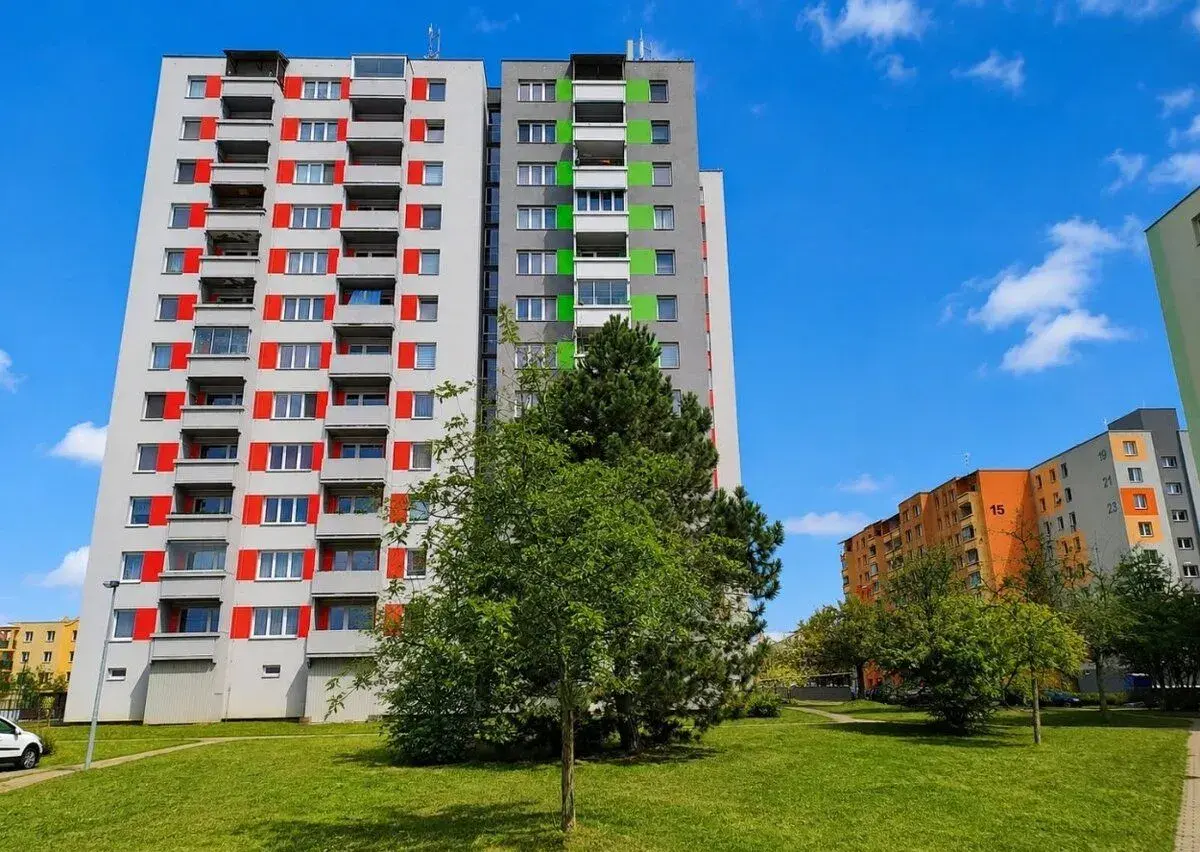 Prodej, Byt 3+1 s lodžií, 74 m², České Budějovice, ulice J.
