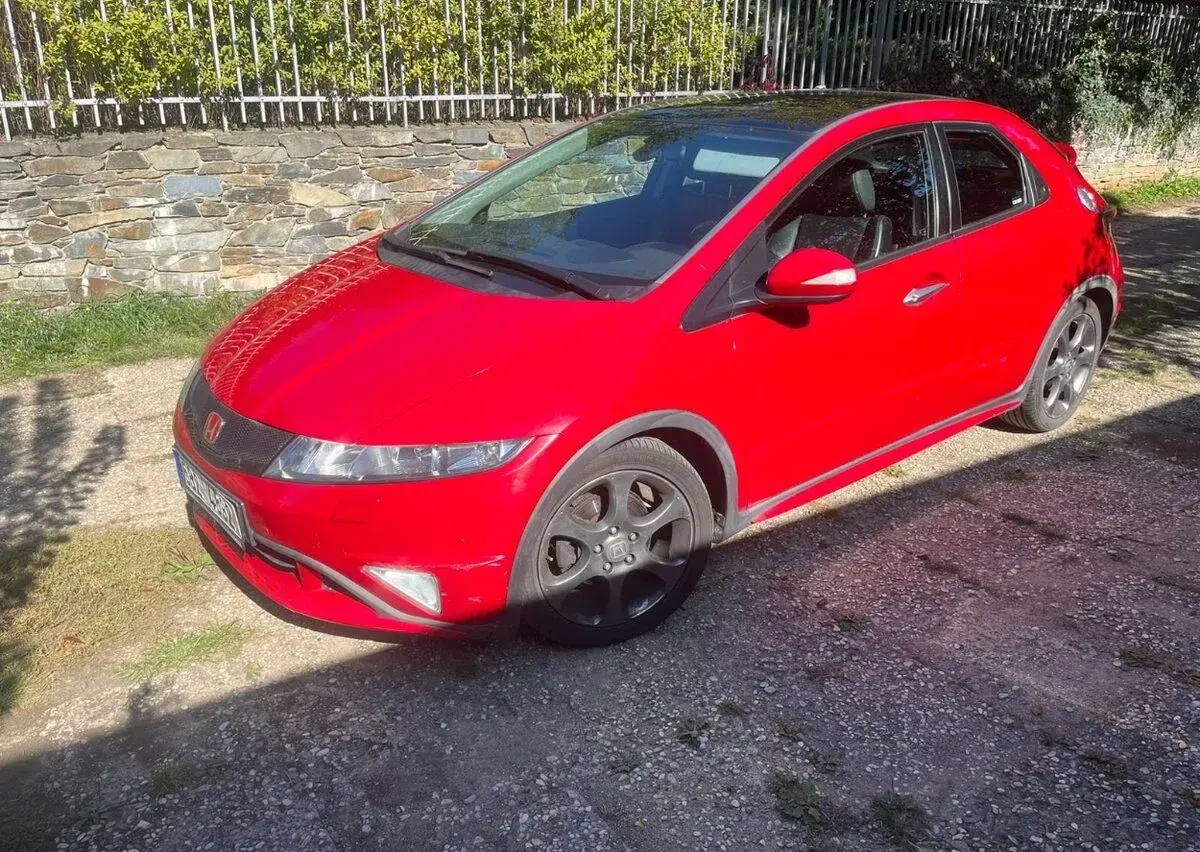 Honda Civic – 167 665 km