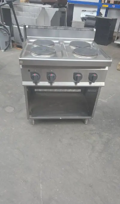 Sporák gastro