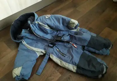 NOVÁ zn. C&A-vel.80