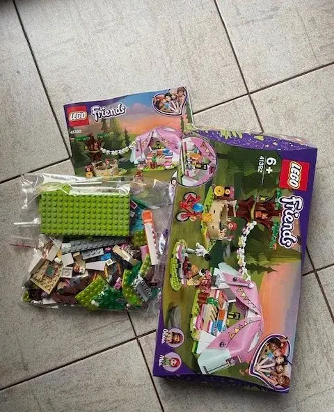 Lego friends 41392 - kempování v přírodě