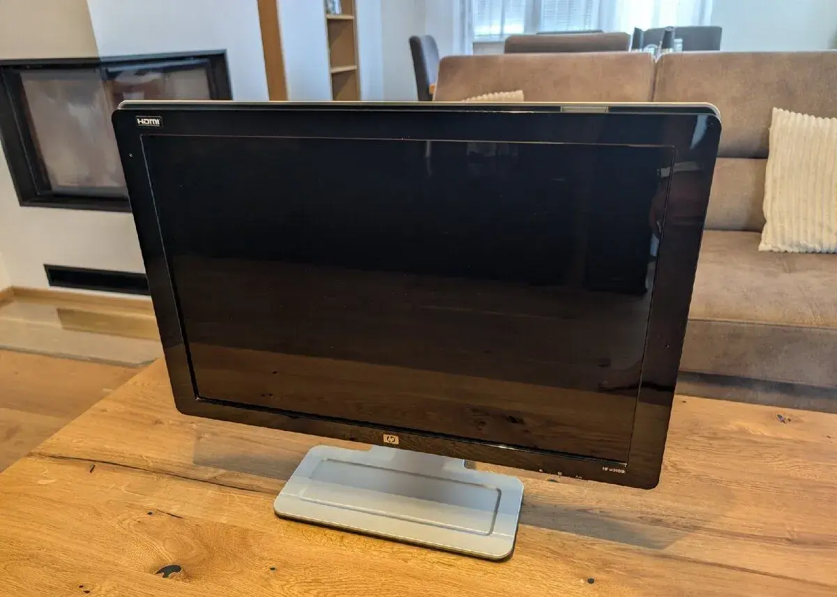 24" monitor - HP Pavilion w2408h