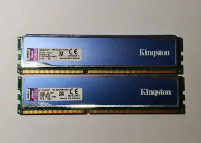 Kingston HyperX Blu DDR3 8 GB (2× 4 GB) – funkční RAM