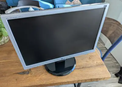 Monitor 20" LG L206WTQ-SF
