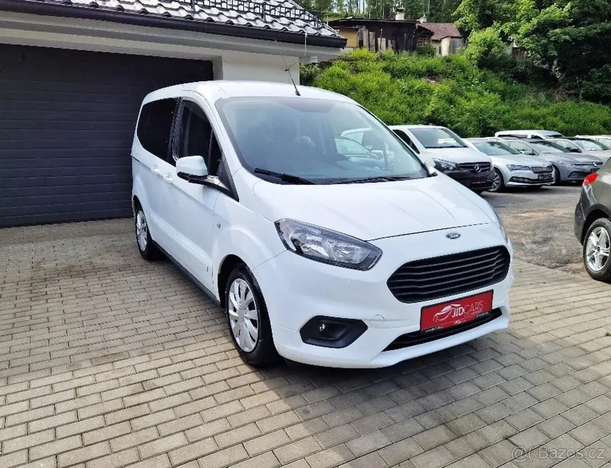 Ford Tourneo – 2022, 179 433 km