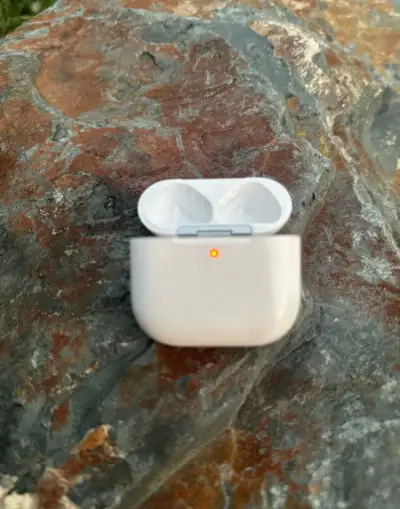 Apple AirPods 3