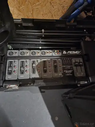 Peavey Escort 2000