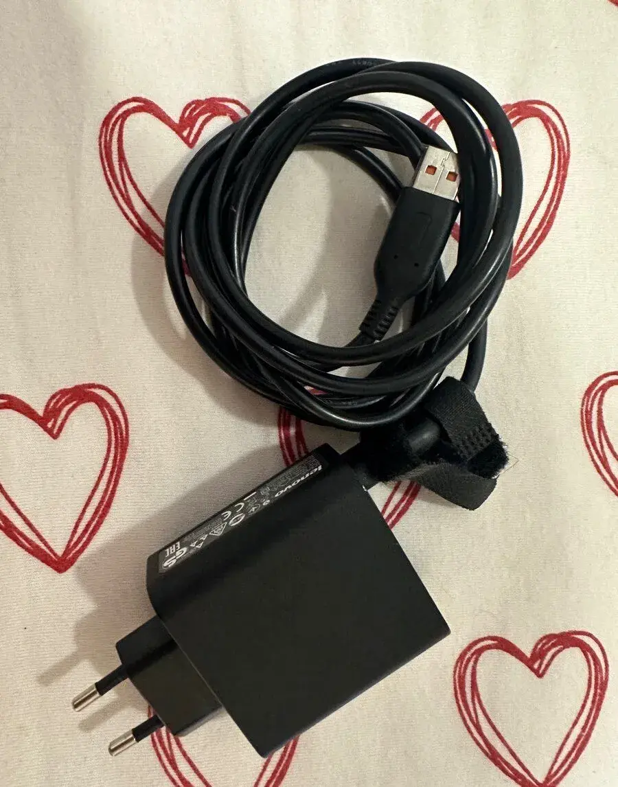 Napájecí adaptér 40W Lenovo