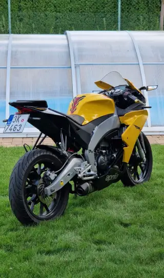 APRILIA RS4 125