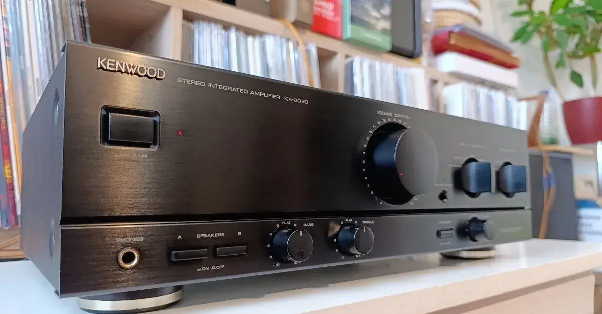 KENWOOD KA-3020 Stereo Integrated Amplifier