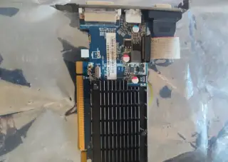 AMD Radeon HD 4570