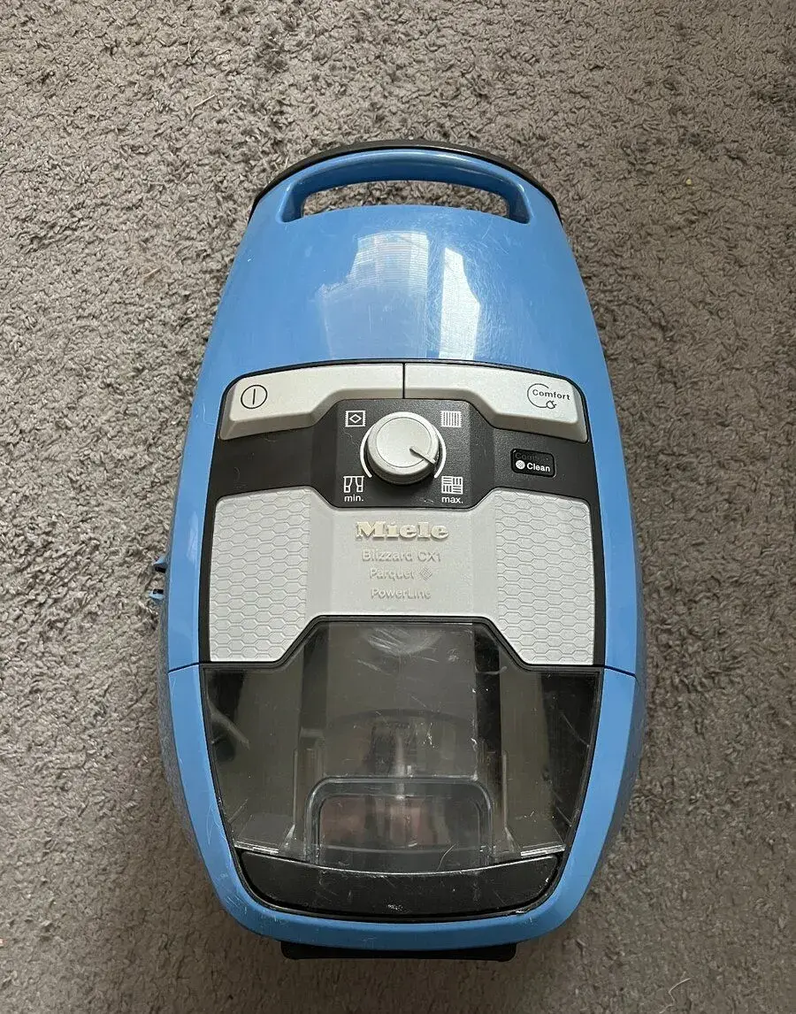 Vysavač Miele Blizzard CX1 Parquet PowerLine