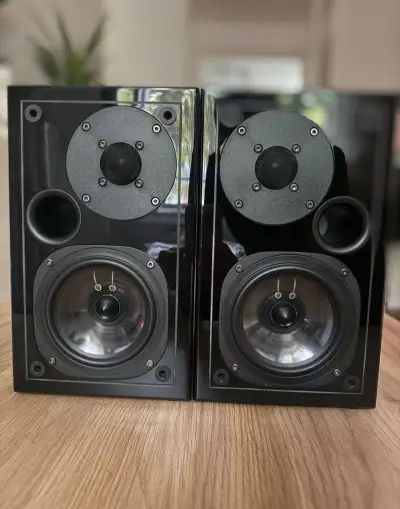 Usher s-520