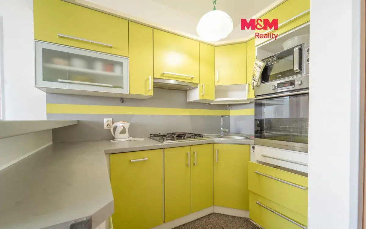 Pronájem bytu 2+1, 50 m², Tymákov