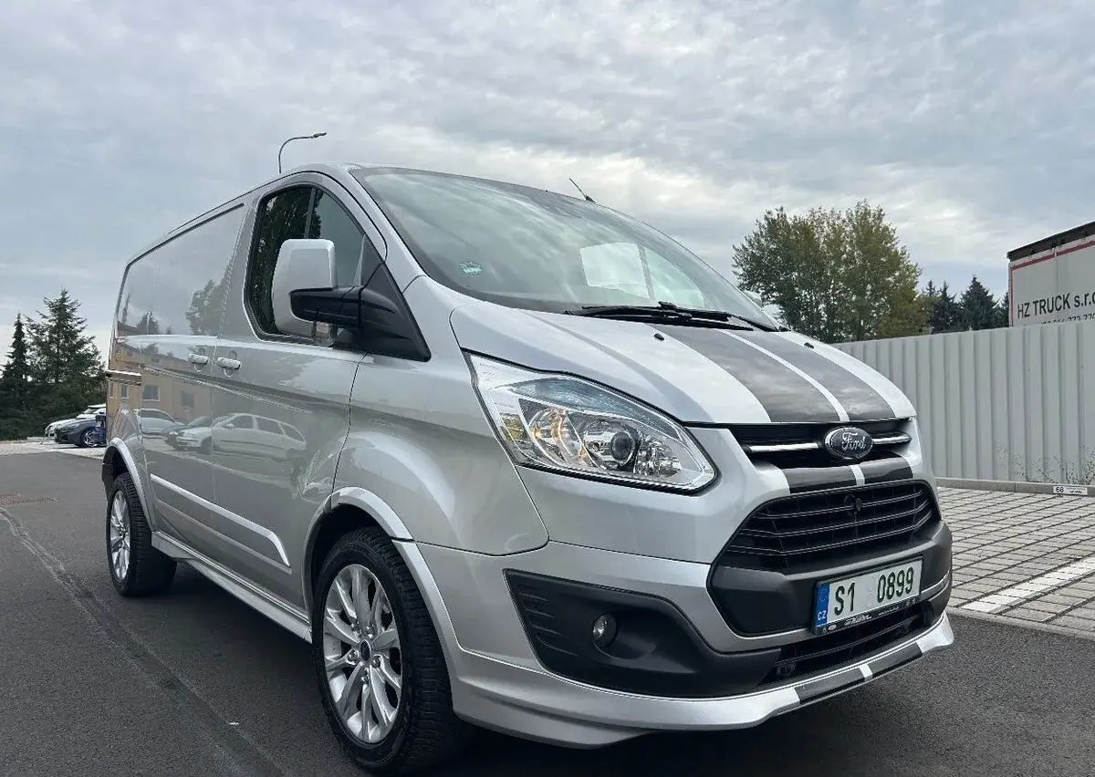 Ford transit – 2015, 193 000 km