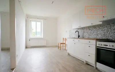 Pronájem prostorného bytu 3+kk, 72 m² – Dolní Marklovice
