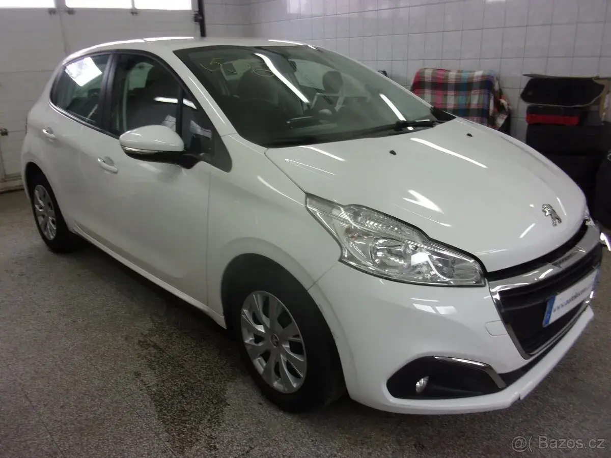 Peugeot 208 – 2019, 58 926 km