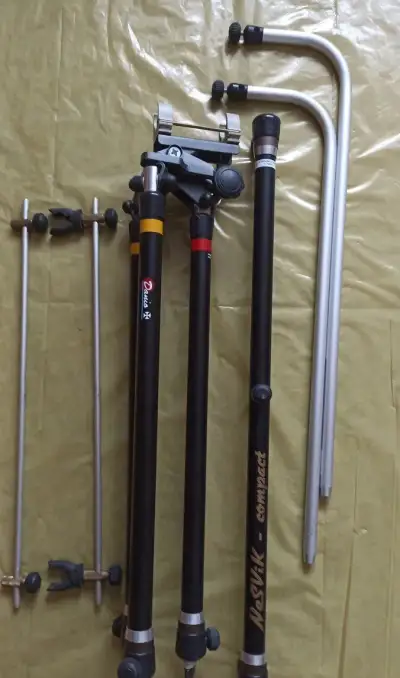 Tripod Nesvik