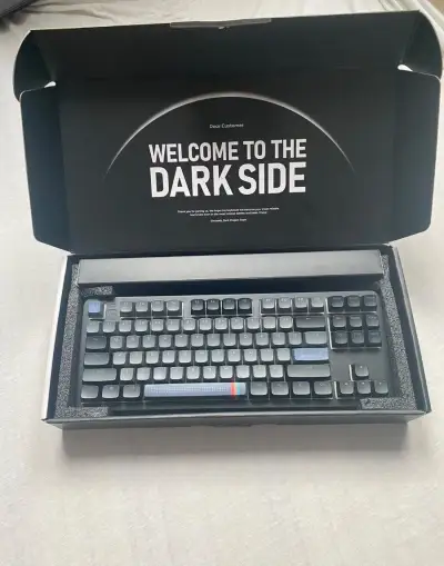 Mechanickou klávesnici Dark Project ⌨️
