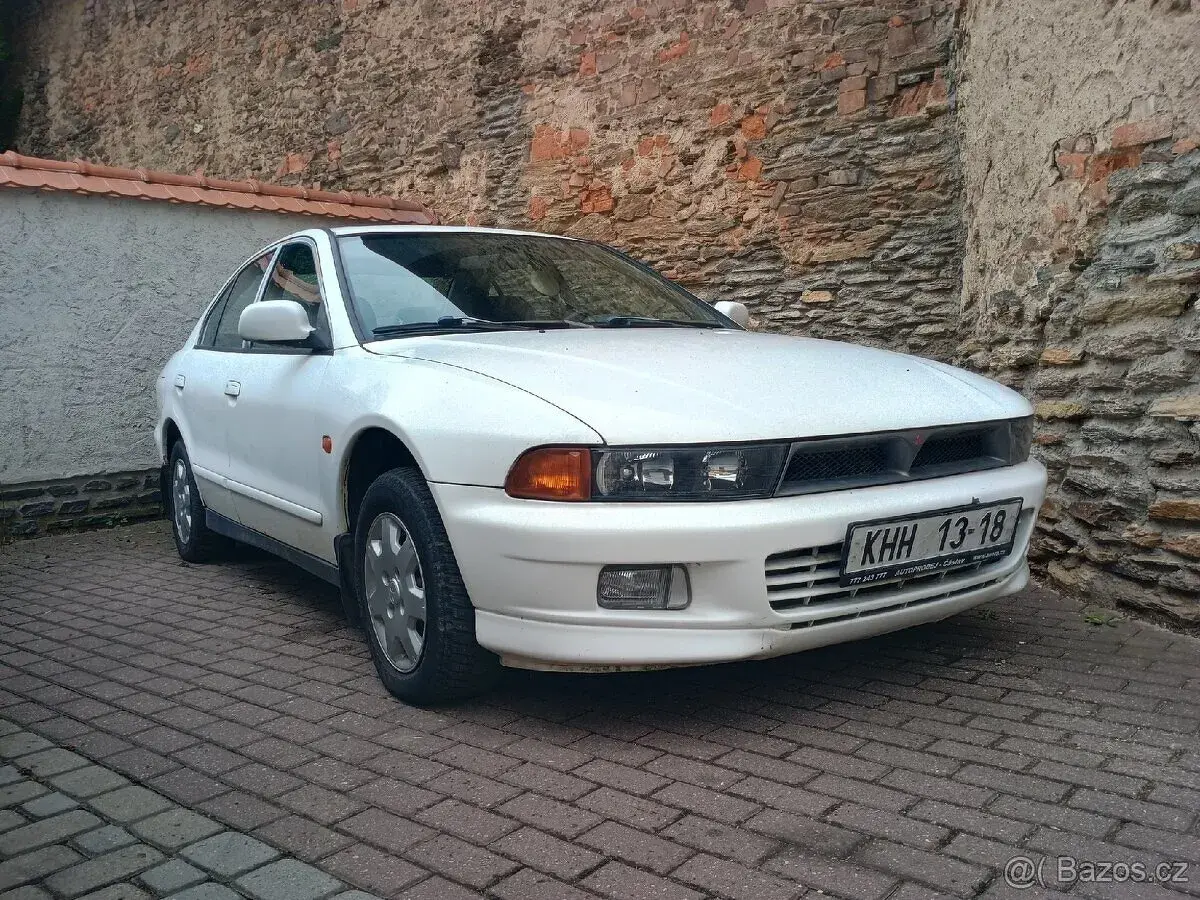Mitsubishi Galant