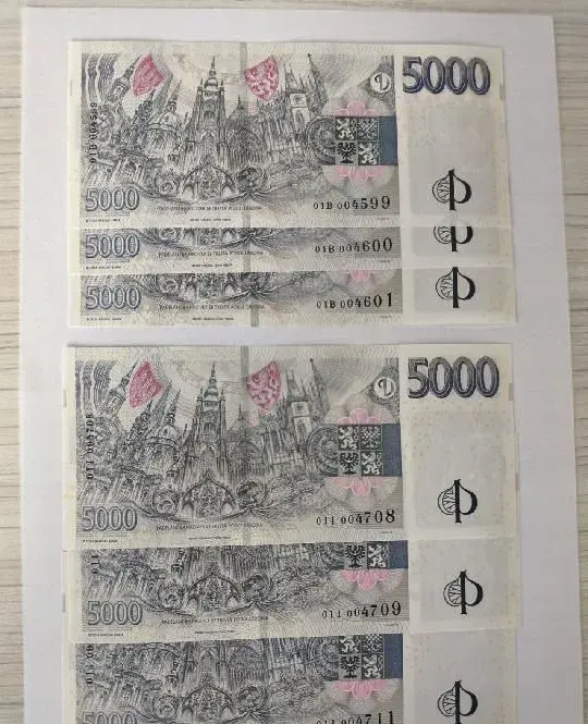 Výroční bankovky 5000 Kč ČNB