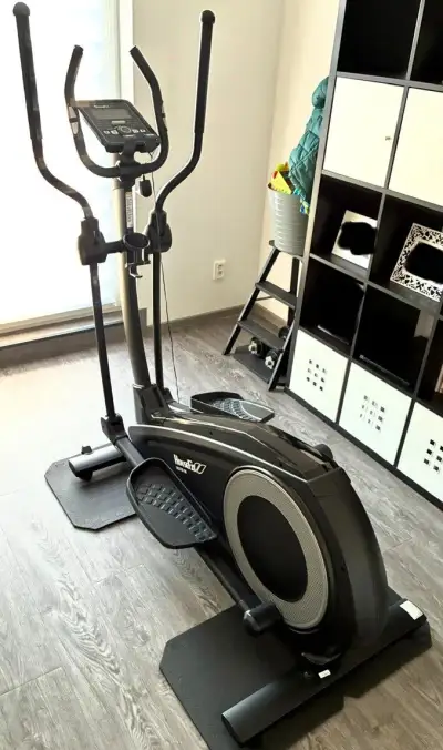 Eliptický trenažér HouseFit Motio 80 iTrain | TOP-stav