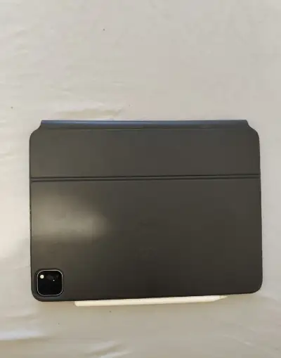 apple ipad magic keyboard 11