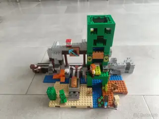 LEGO® Minecraft™ 21155 Creepův důl