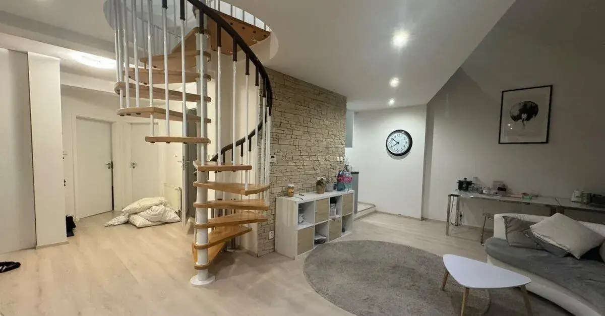 Pronájem pokoje / Room for rent – Praha 10, Vršovice (500 m