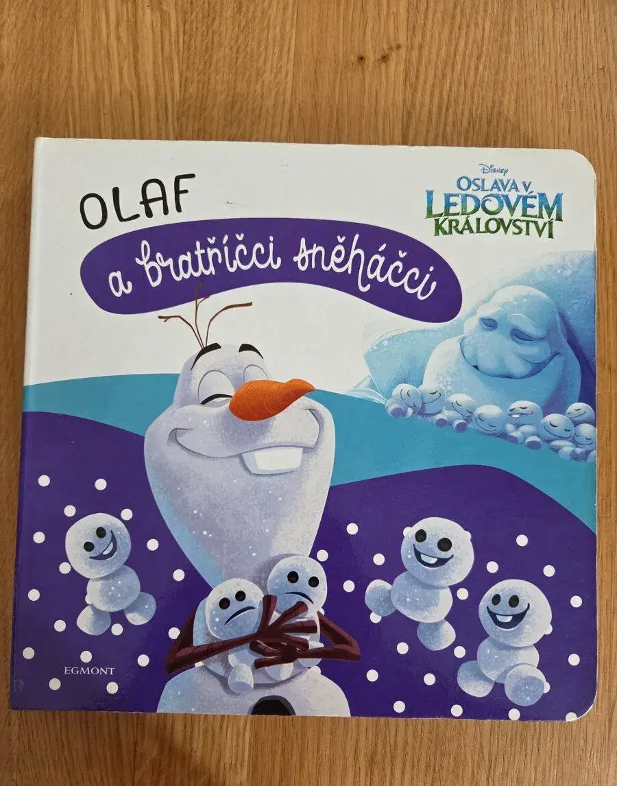 Olaf a bratricci snehacci. Oslava v Ledovem kralovstvi