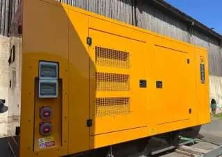 Elektrocentrála, generátor JCB G220Q, 2300 mth