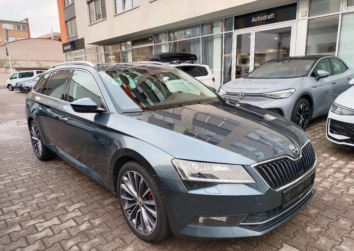 Škoda Superb – 2018, 156 335 km