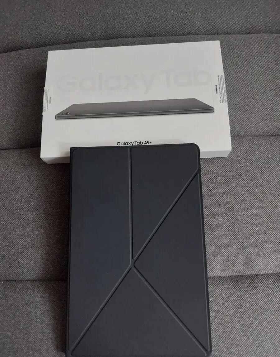 Tablet Samsung Galaxy Tab A9+ 4 GB / 64 GB (SM-X210NZAAEUE)