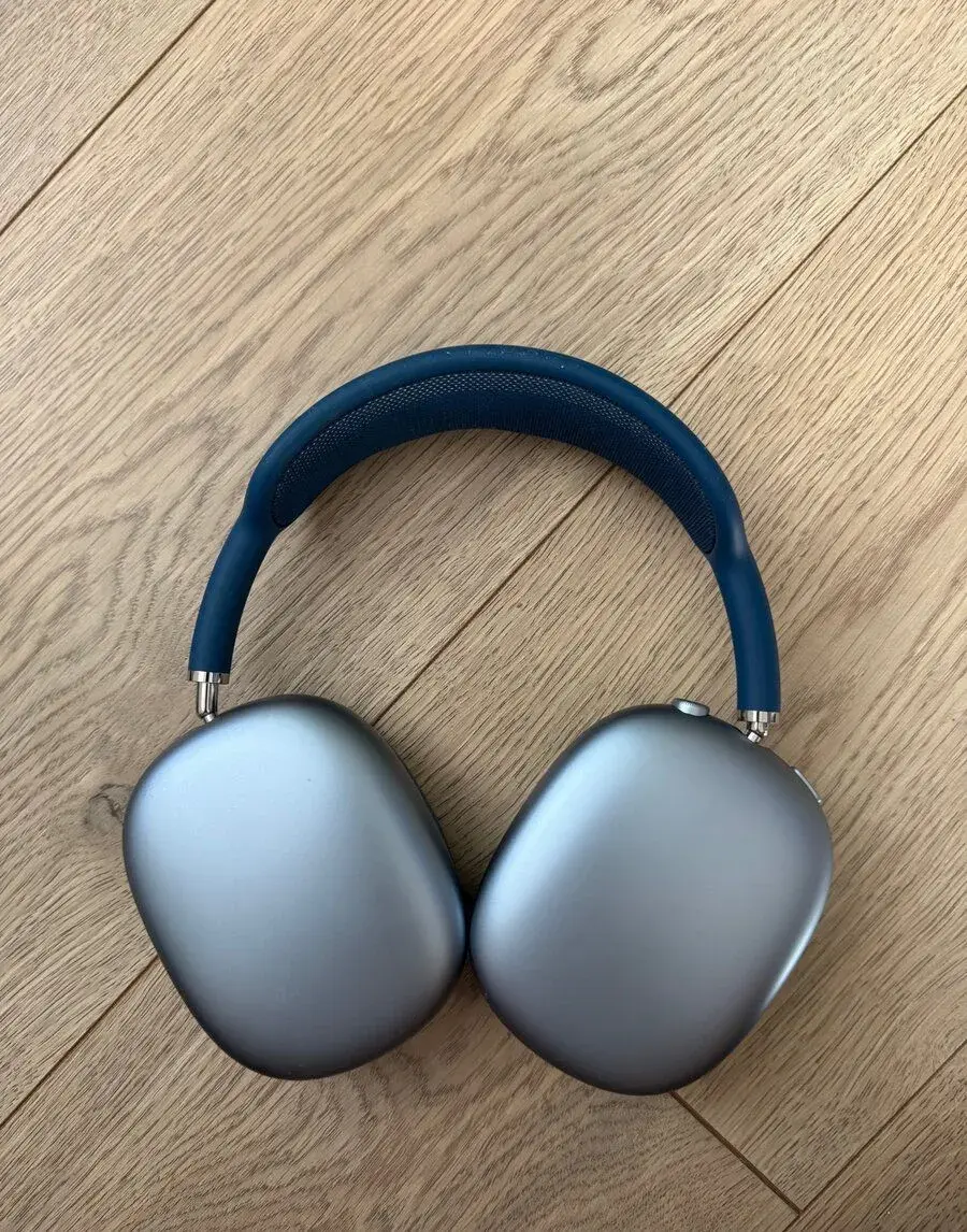 Apple AirPods Max (blankytně modré)