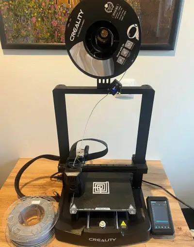 Creality Ender-3 V3 KE – 3D tiskárna, funkční + 2 filamenty