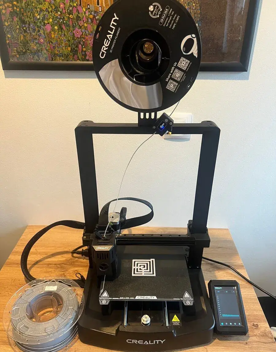 Creality Ender-3 V3 KE – 3D tiskárna, funkční + 2 filamenty