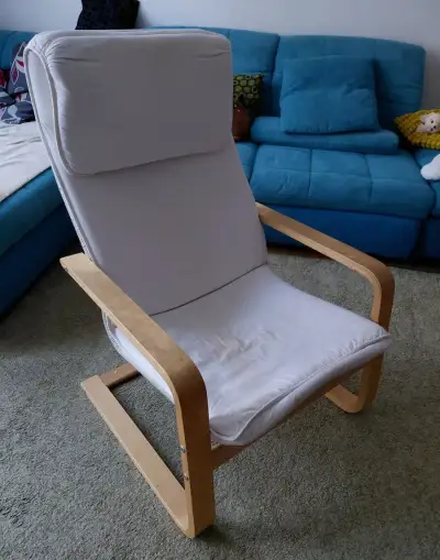 Křeslo IKEA