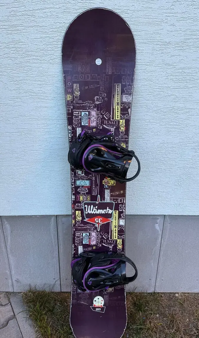 Snowboard CrazyCreek 163cm s vázáním Gravity