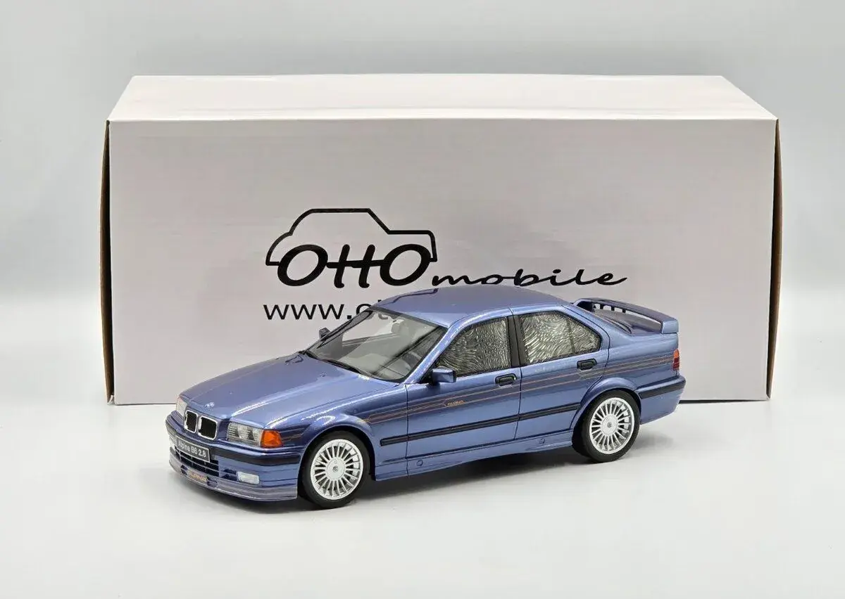 Bmw Alpina E36 sedan 1/18 ottomobile
