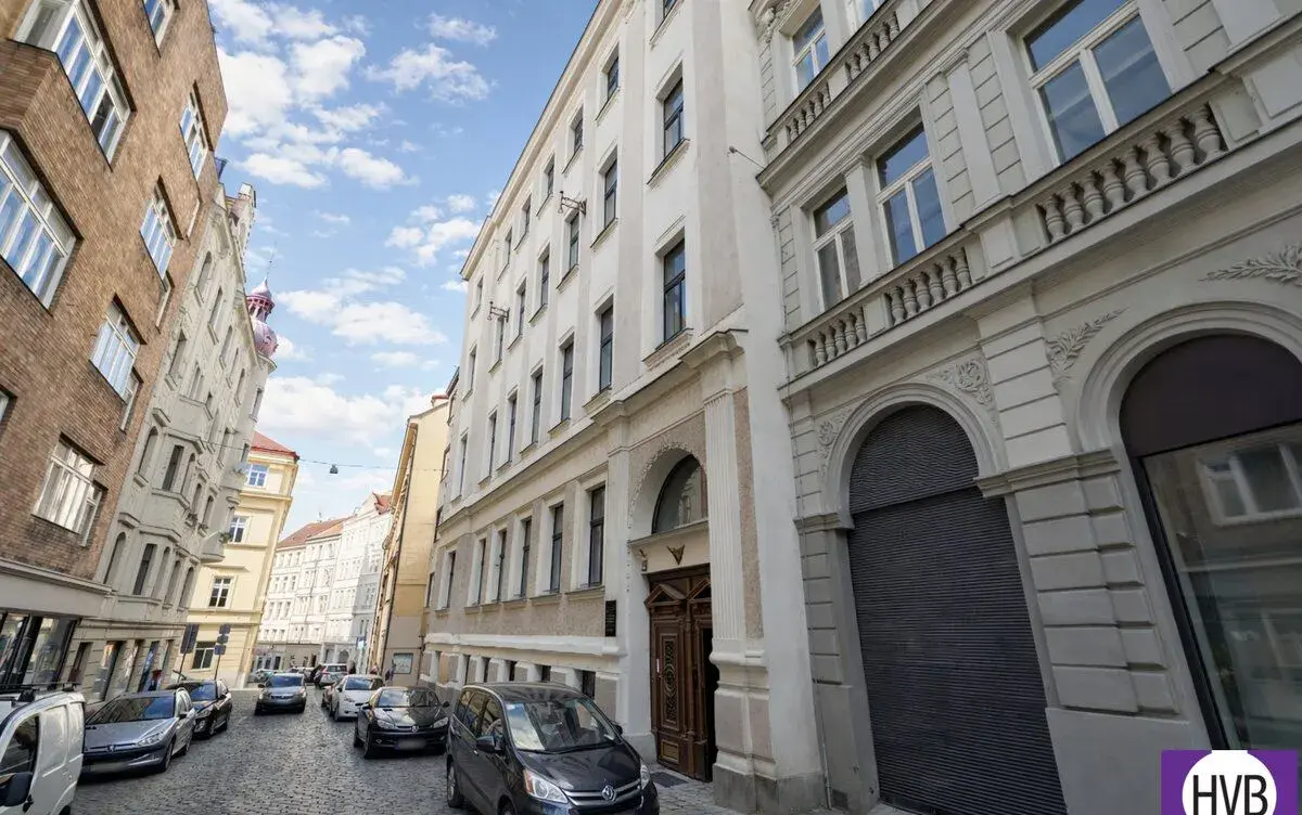 Pronájem skladového prostoru 11 m2, Praha 1 - Nové Město, ul