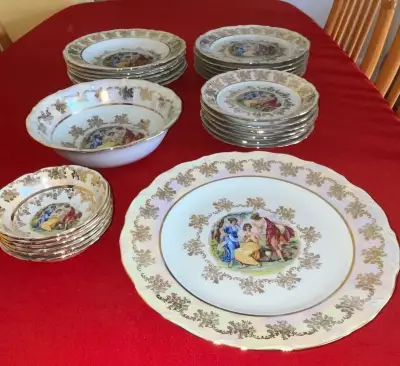 Jidelni souprava 3 grácie- karlovarsky porcelán